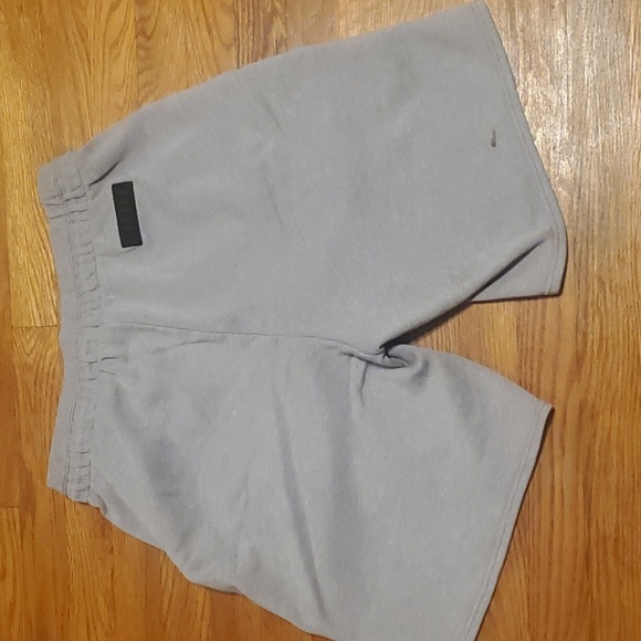 ✨️3/$10 Mens shorts size XL - Picture 4 of 6